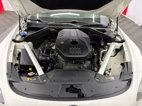 Used 2019 Kia Stinger AWD/4WD image 38