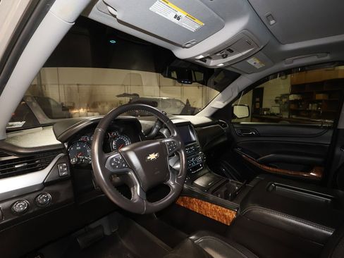 Used 2015 Chevrolet Tahoe LTZ image 7