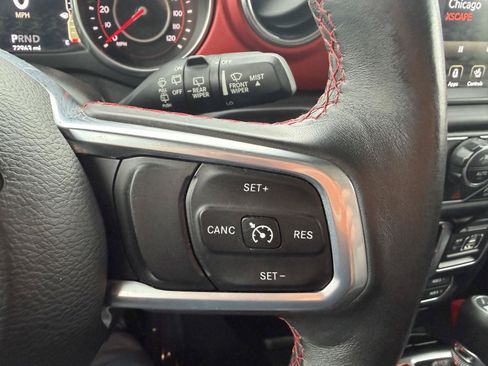 Used 2018 Jeep Wrangler Unlimited Rubicon AWD/4WD image 15