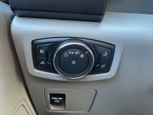 Used 2017 Ford F150 XL w/ Equipment Group 101A Mid image 16