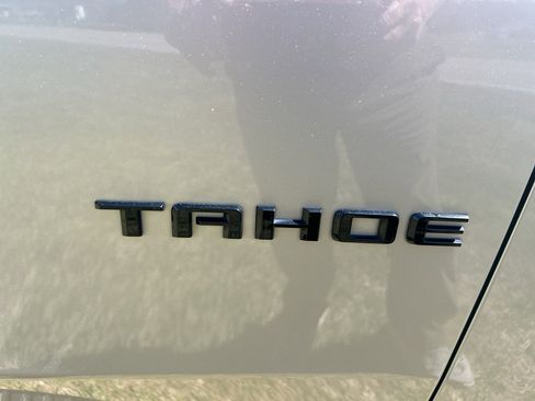 Used 2021 Chevrolet Tahoe Z71 image 5