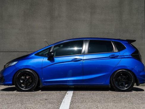 Used 2018 Honda Fit EX image 35