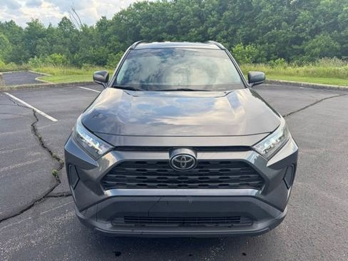 Used 2019 Toyota RAV4 LE w/ All Weather Liner Package AWD/4WD image 7