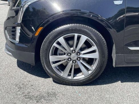 Used 2020 Cadillac XT5 Premium Luxury FWD image 10