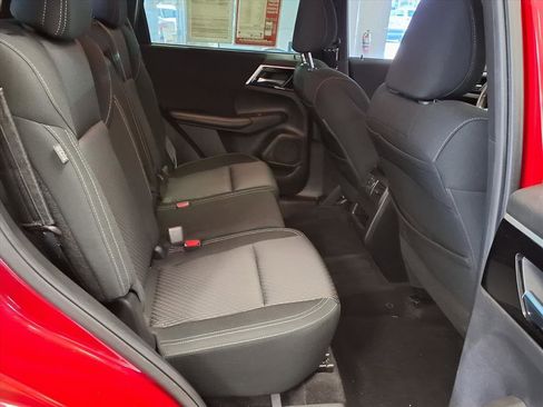 Used 2022 Mitsubishi Outlander ES image 13