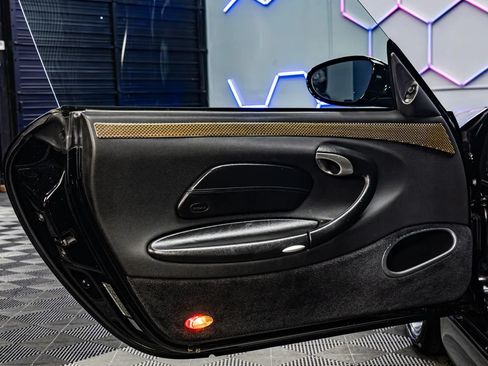 Used 1999 Porsche 911 Cabriolet image 10
