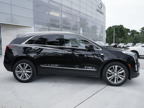 Used 2024 Cadillac XT5 Premium Luxury AWD/4WD image 11