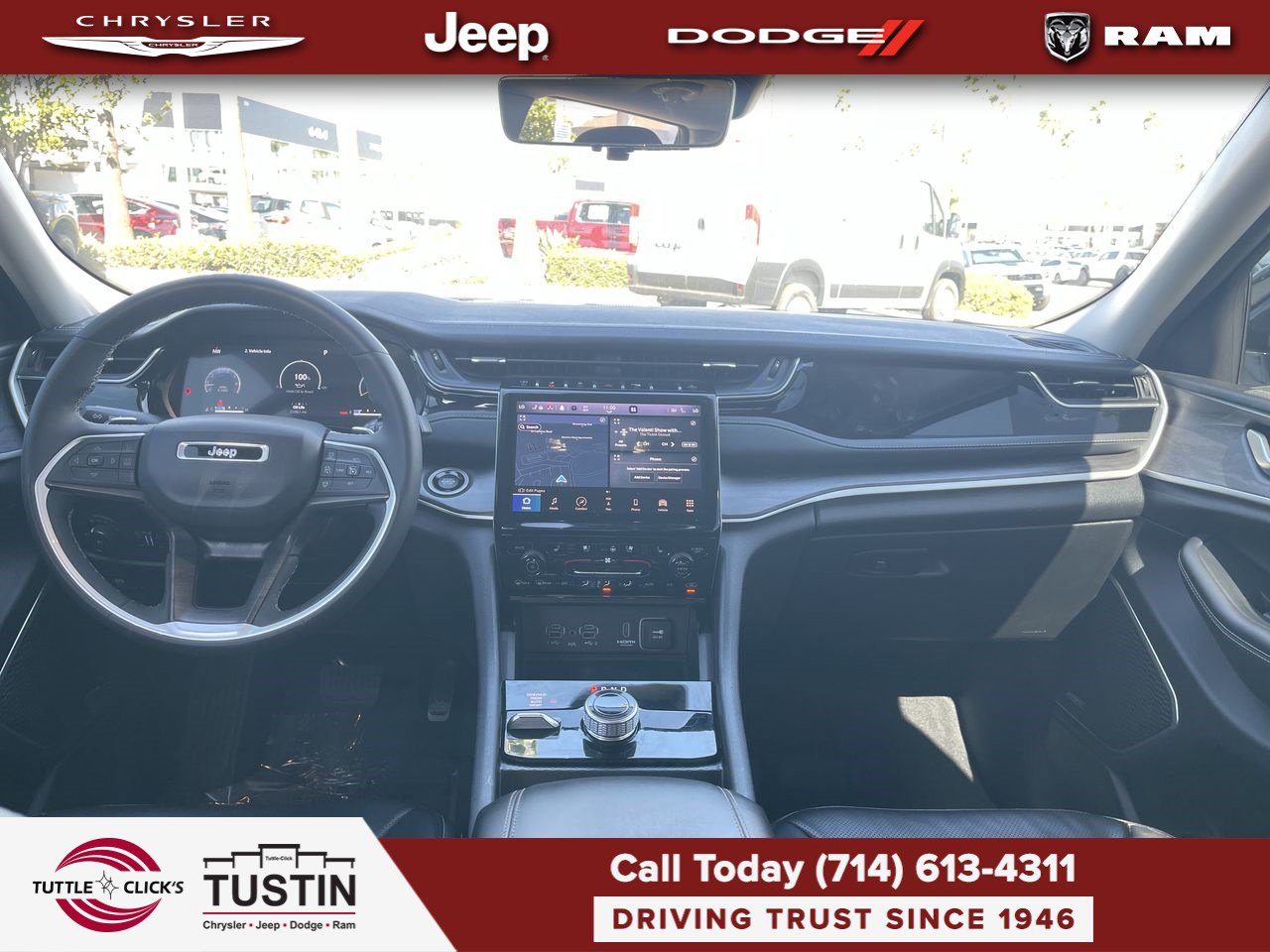 Used 2023 Jeep Grand Cherokee L Limited w/ Luxury Tech Group II AWD/4WD image 2