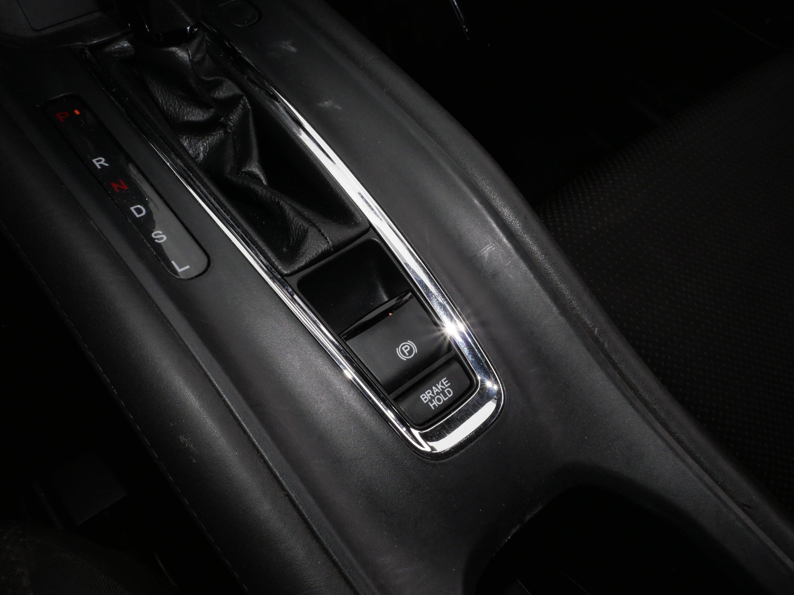 Certified 2019 Honda HR-V LX image 25