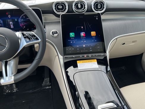 Certified 2025 Mercedes-Benz GLC 300 GLC 300 image 41