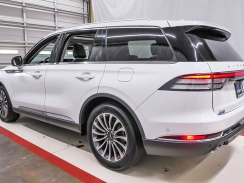 Used 2022 Lincoln Aviator Reserve w/ Elements Package Plus RWD image 8