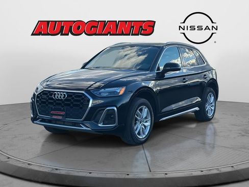 Used 2022 Audi Q5 2.0T Premium w/ Convenience Package image 6
