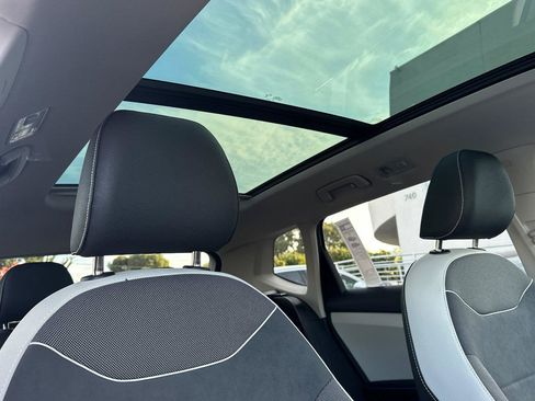 New 2026 Volkswagen Taos SE AWD/4WD image 16
