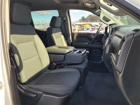 Used 2022 Chevrolet Silverado 1500 Custom image 12