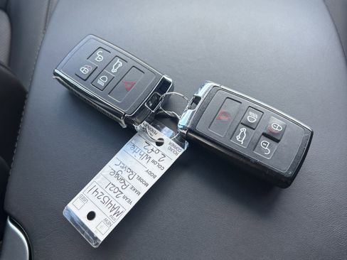 Used 2021 Land Rover Range Rover Westminster Edition image 21