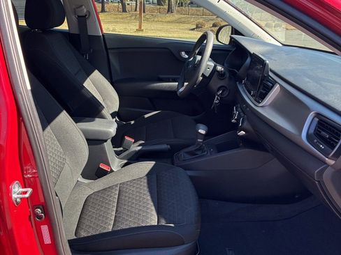 Used 2023 Kia Rio S image 22