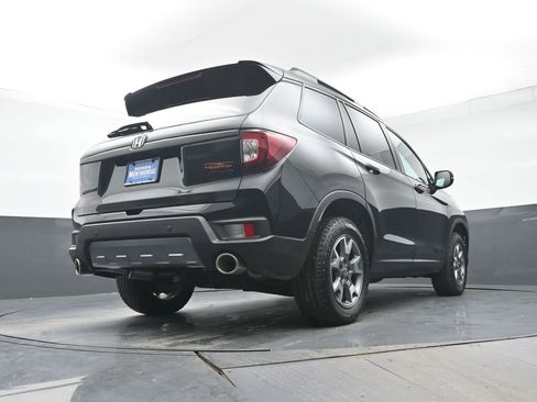 Certified 2023 Honda Passport TrailSport image 39