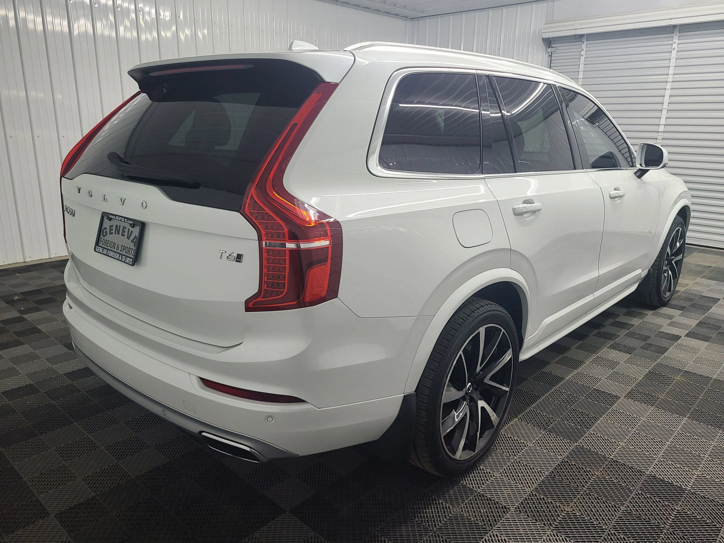 Used 2020 Volvo XC90 T6 Momentum AWD/4WD image 10