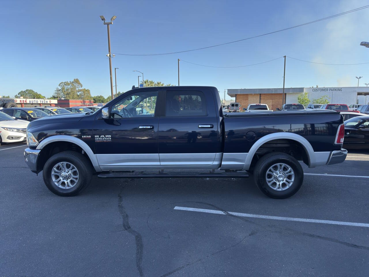Used 2015 RAM 2500 Laramie AWD/4WD image 6