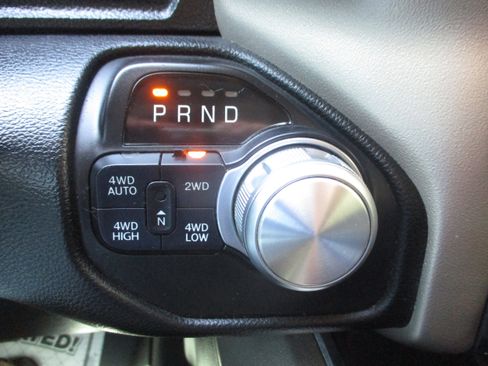 Used 2020 RAM 1500 Laramie image 16