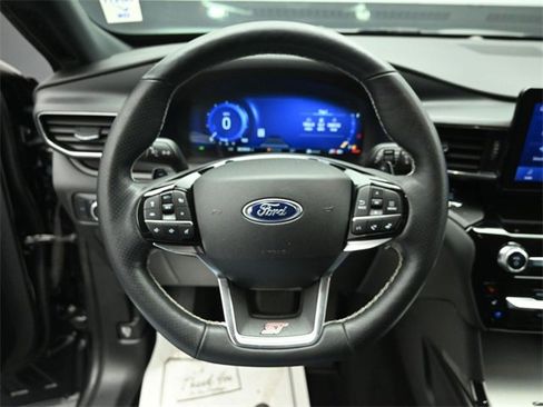Certified 2022 Ford Explorer ST w/ Equipment Group 401A image 15