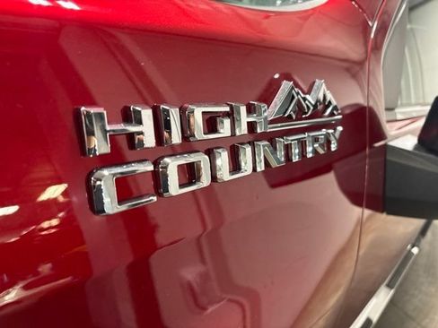 New 2026 Chevrolet Silverado 2500 High Country w/ High Country Premium Package AWD/4WD image 14