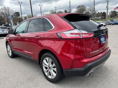 Used 2023 Ford Edge Titanium AWD/4WD image 5