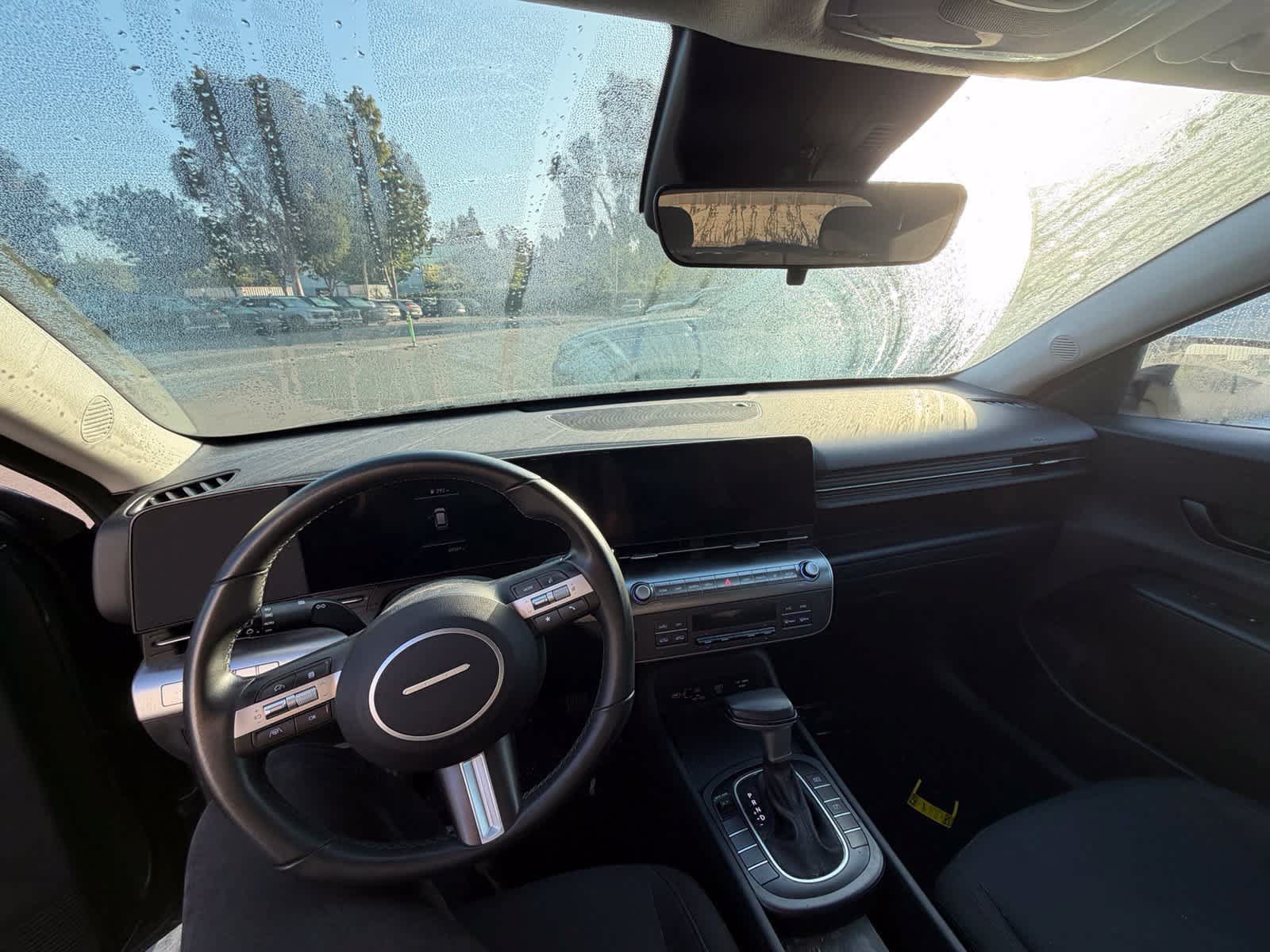 Used 2024 Hyundai Kona SEL FWD image 7