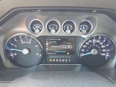 Used 2016 Ford F250 Lariat w/ Lariat Ultimate Package AWD/4WD image 17