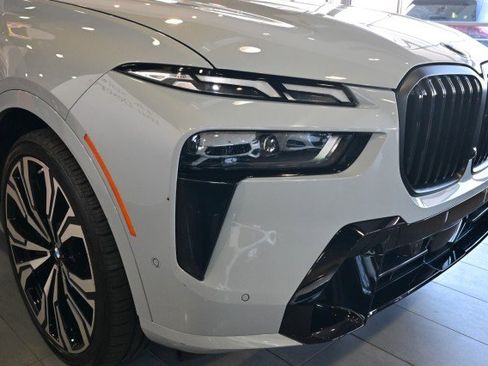 Used 2023 BMW X7 M60i w/ Executive Package image 11