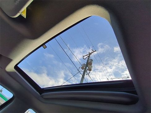 Certified 2021 Chevrolet Silverado 1500 LT Trail Boss w/ Convenience Package II image 19