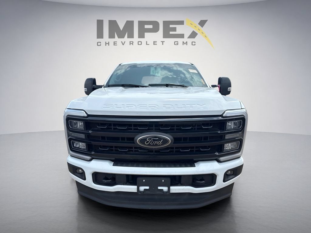 Used 2024 Ford F350 Lariat w/ Black Appearance Package AWD/4WD image 6