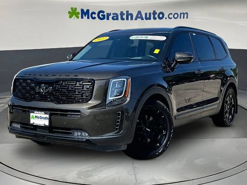 Used 2022 Kia Telluride SX w/ SX Prestige Package AWD/4WD image 3