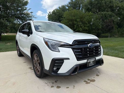 Certified 2026 Subaru Ascent Limited Bronze AWD/4WD image 8