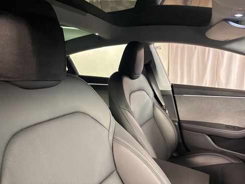 Used 2025 Tesla Model 3 Long Range image 10