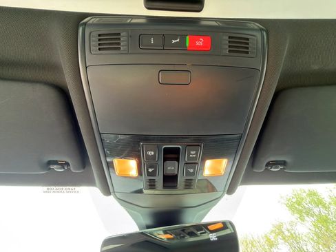 Used 2023 Volkswagen Jetta GLI Autobahn FWD image 24