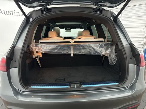 Used 2026 Mercedes-Benz GLS 450 4MATIC image 28