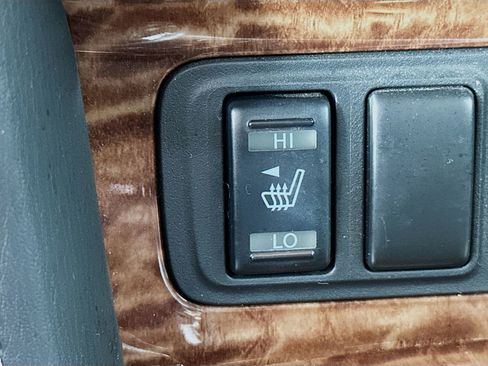 Used 2018 Nissan Armada SL w/ Premium Package AWD/4WD image 20