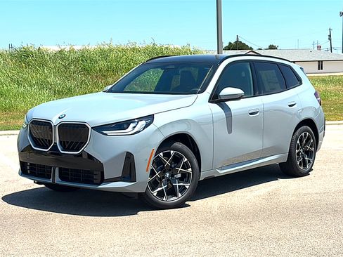 New 2026 BMW X3 xDrive30i w/ Premium Package AWD/4WD image 2
