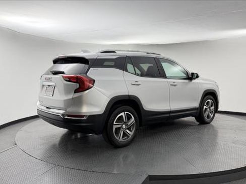 Used 2019 GMC Terrain SLT FWD image 8