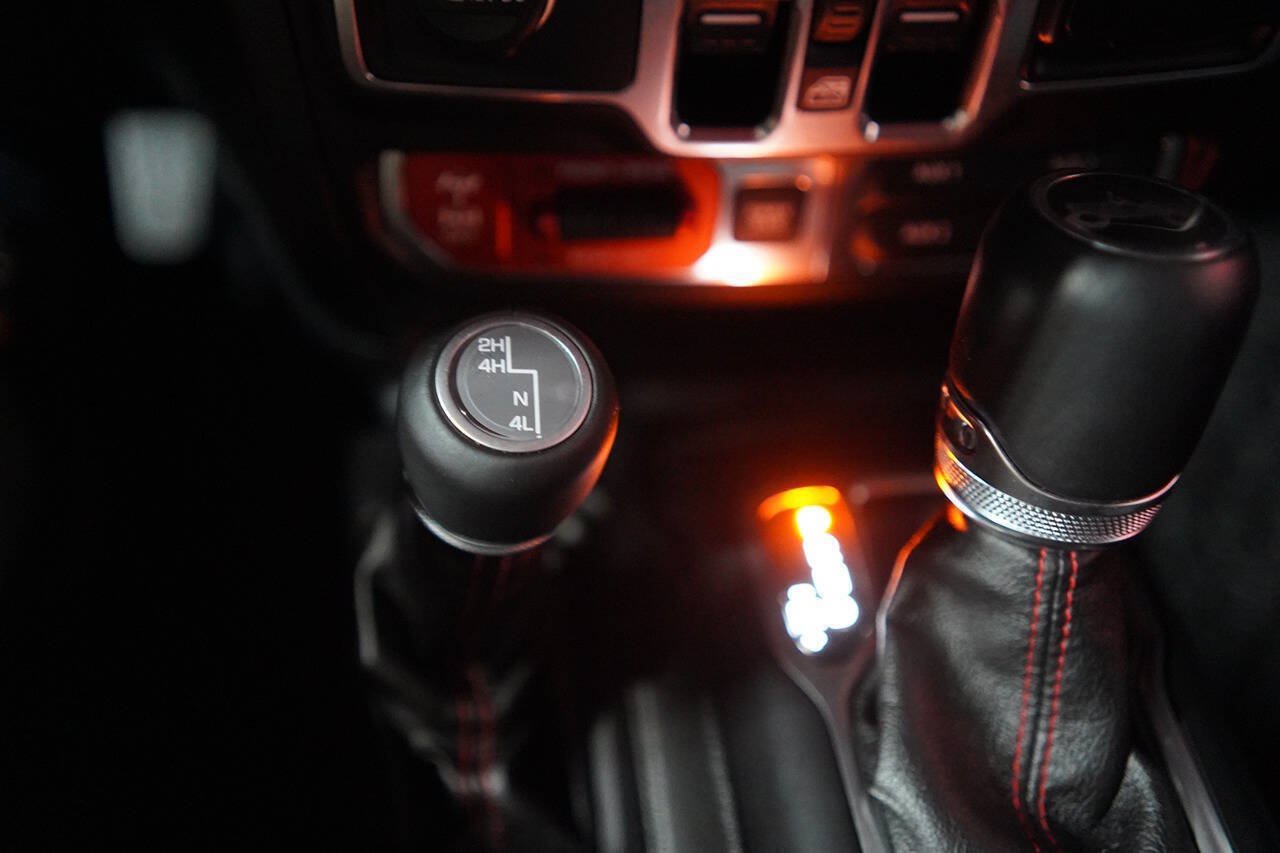Used 2018 Jeep Wrangler Unlimited Rubicon AWD/4WD image 78
