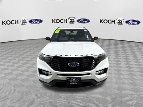Used 2024 Ford Explorer ST w/ Equipment Group 401A image 3