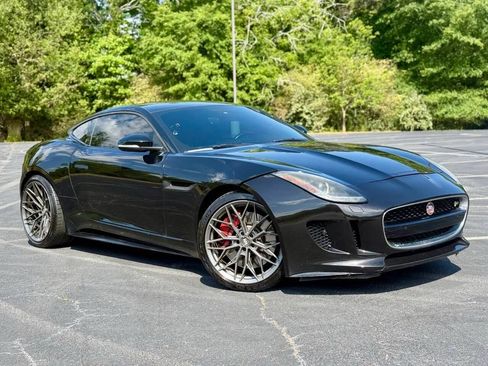 Used 2015 Jaguar F-TYPE R RWD image 29