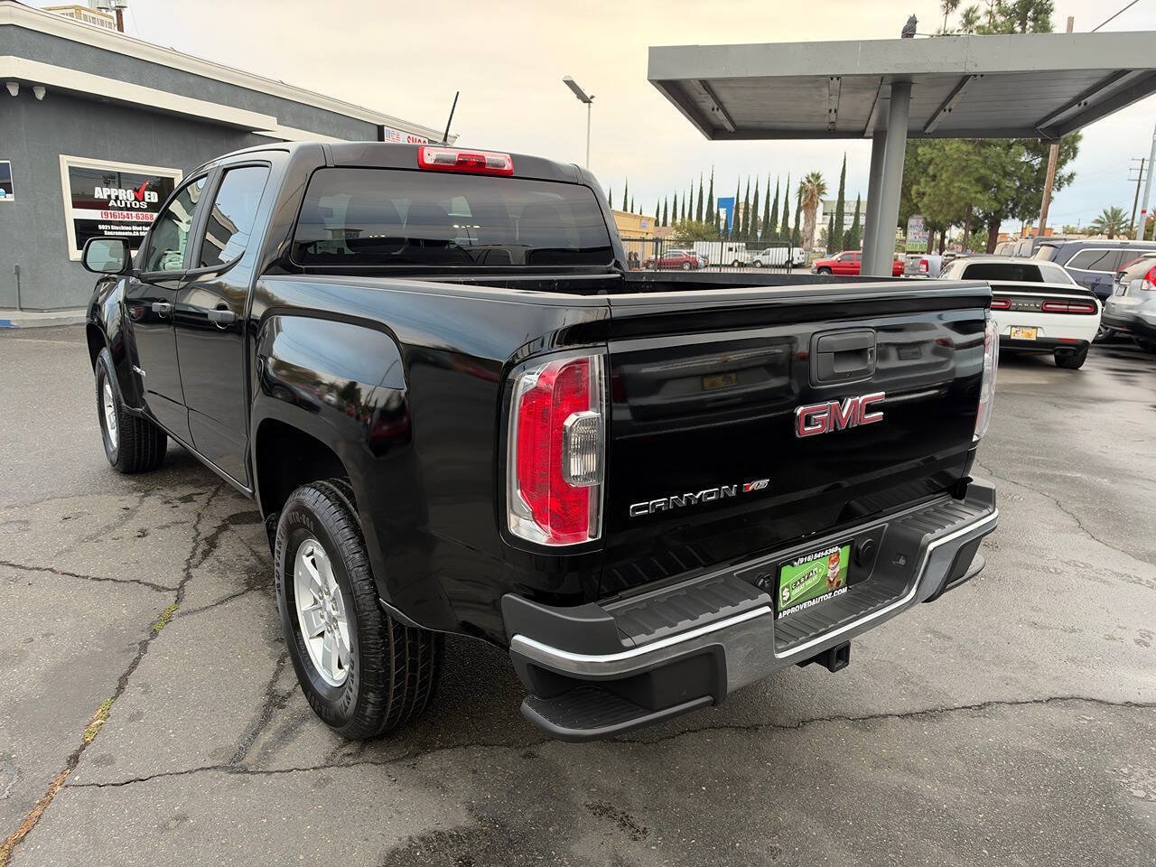 Used 2018 GMC Canyon 2WD Crew Cab w/ Trailering Package image 5