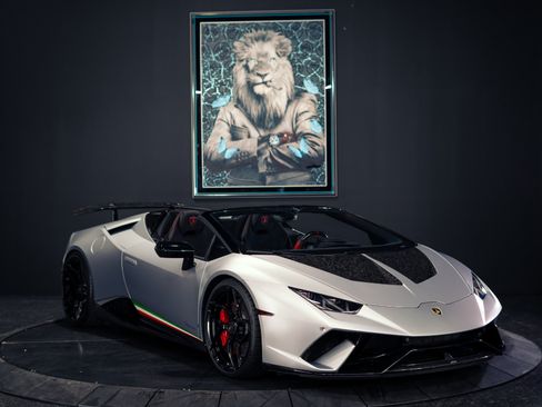 Used 2018 Lamborghini Huracan Performante AWD/4WD image 31
