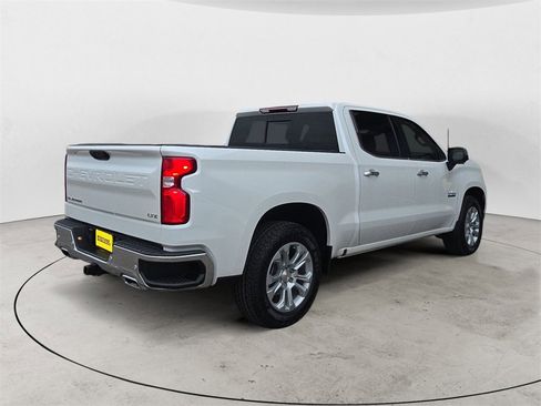 Certified 2025 Chevrolet Silverado 1500 LTZ w/ Z71 Off-Road Package image 5