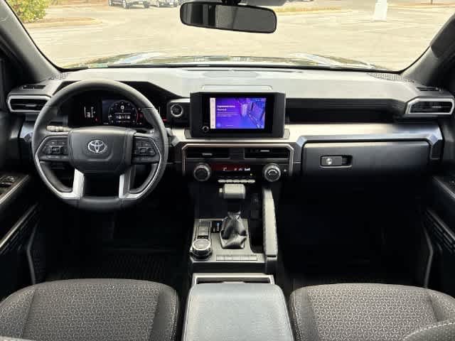 Used 2025 Toyota 4Runner SR5 AWD/4WD image 16