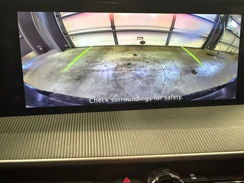 Used 2025 Nissan Murano SV AWD/4WD image 16