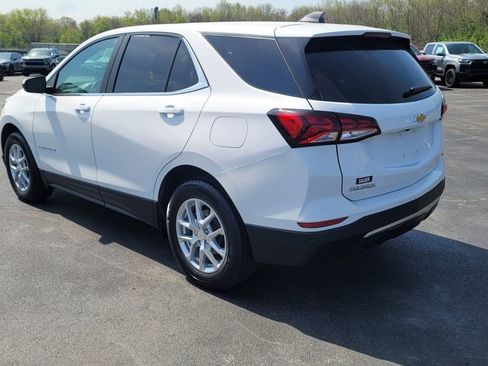 Used 2023 Chevrolet Equinox LT FWD image 9