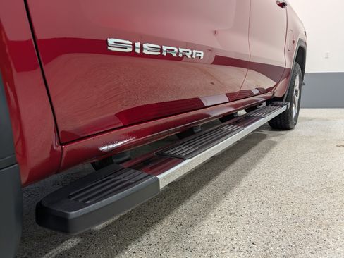 Used 2024 GMC Sierra 1500 SLT w/ SLT Premium Plus Package image 9